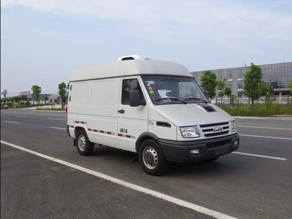 江特牌JDF5040XLCN5型冷藏車(chē)