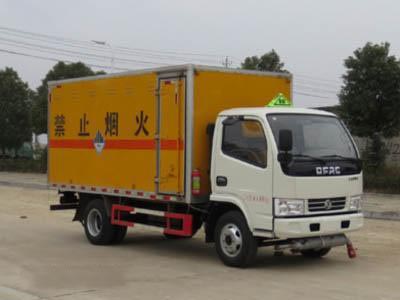 江特牌JDF5040XZWE5型雜項(xiàng)危險(xiǎn)物品廂式運(yùn)輸車