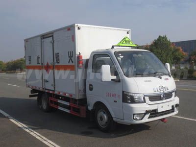 江特牌JDF5042XRQE6型易燃氣體廂式運輸車