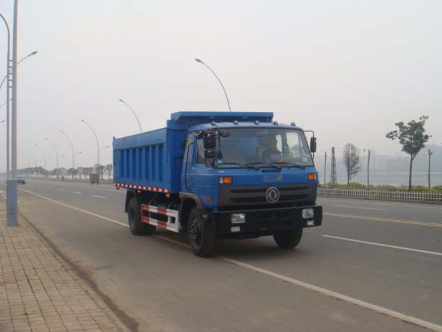 東風(fēng)145/153密封式垃圾車