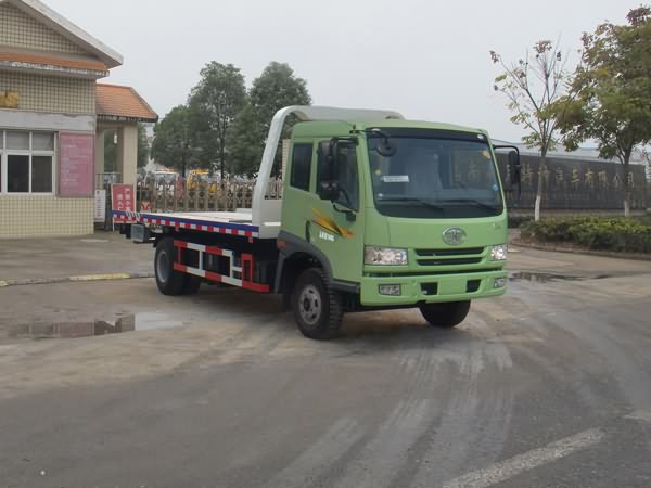 解放國四平板一拖二清障車