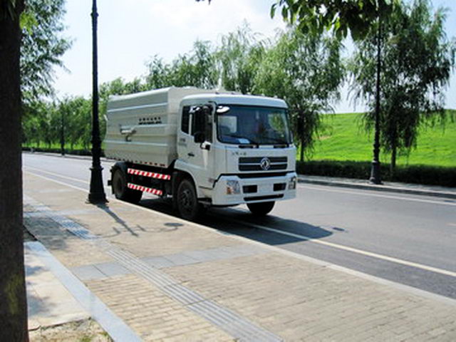 東風自卸式垃圾車