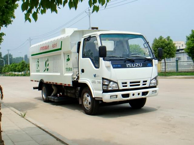 五十鈴吸塵車(chē)（國(guó)四）